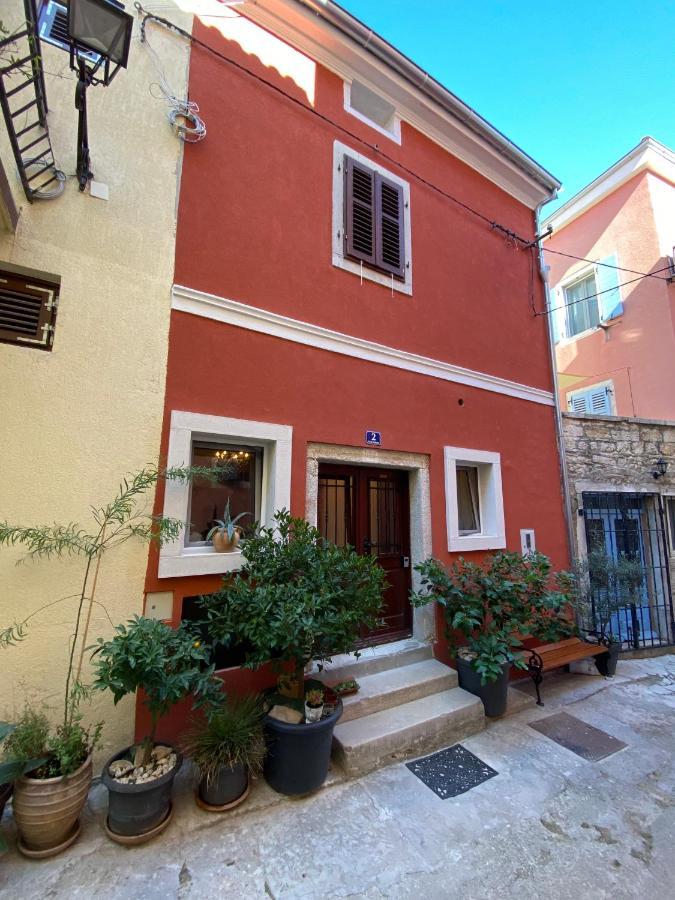 Guesthouse Riba Врсар Экстерьер фото